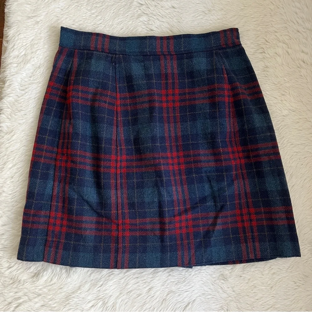 VINTAGE (1996) GAP Blue and Red Plaid Wool Mini Skirt - Picture 7 of 9